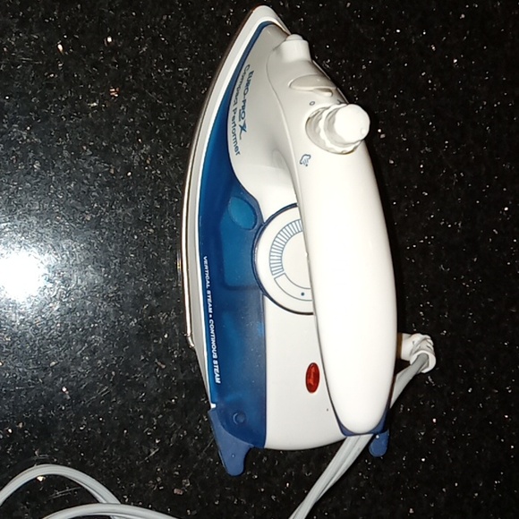 EURO-PRO Select Compact Performer Mini Iron - Picture 2 of 6